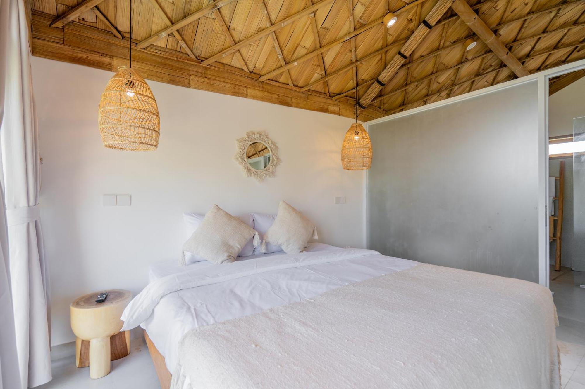 Villa Sunset Bamboo - 3Br Villa In Kerobokan Экстерьер фото